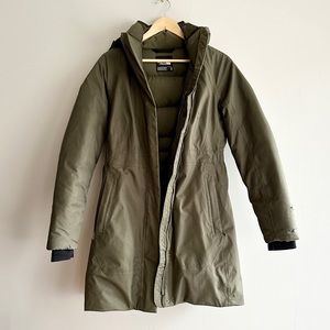 The North Face Women’s Artic Parka (550 Down Fill)